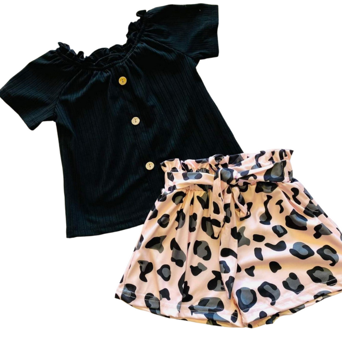 Black top w / Leop shorts