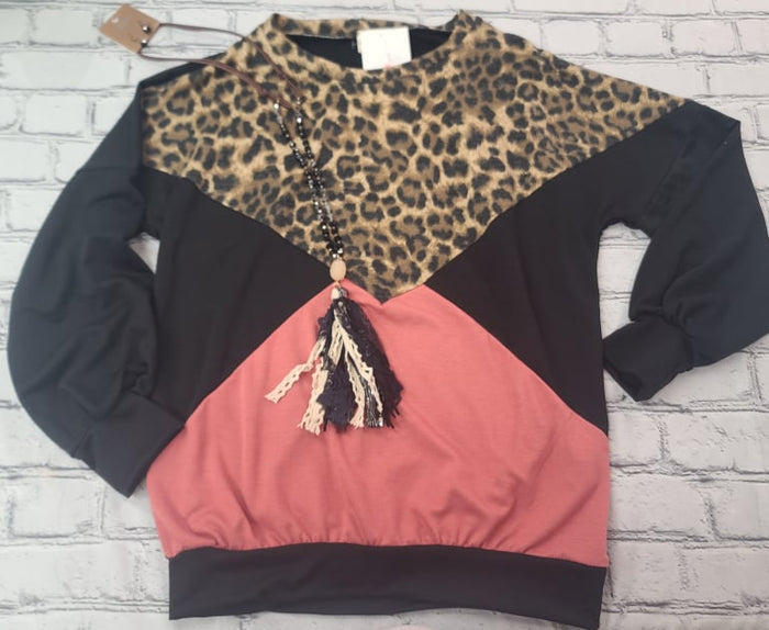 Black/Mauve Chevron Top