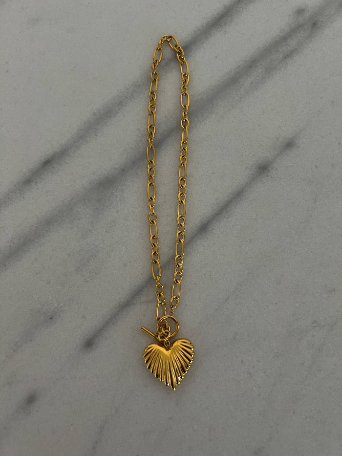Chan Sutt Pearl LUNA NECKLACE