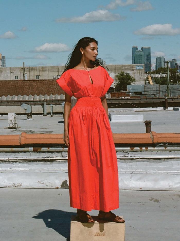 | Coastal Poplin Elia Smocked Dress - Poppy Red | Faherty Brand