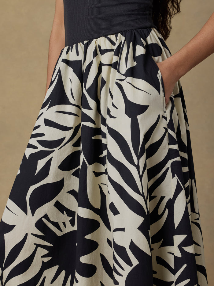 | Coastal Poplin Nera Skirt - Garden Sonata | Faherty Brand