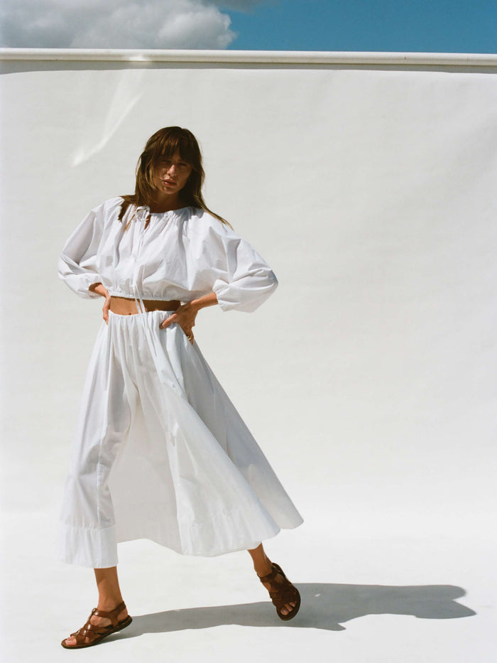 | Coastal Poplin Nera Skirt - White | Faherty Brand
