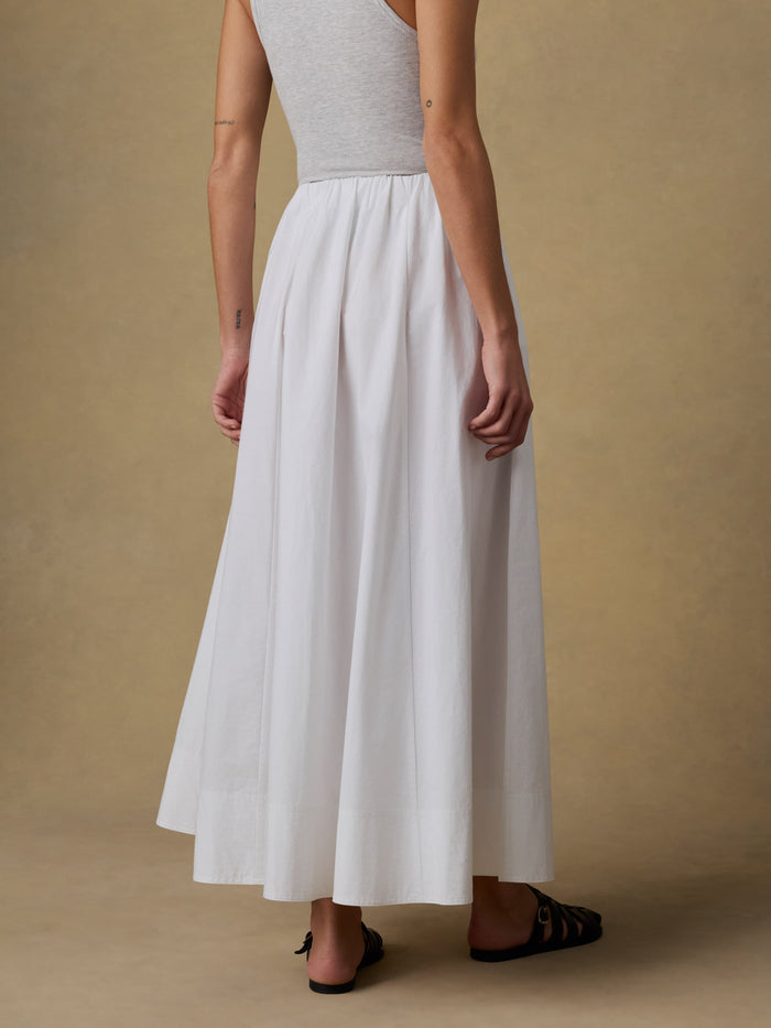 | Coastal Poplin Nera Skirt - White | Faherty Brand