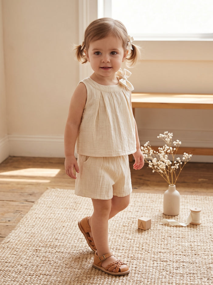 Cream Textured Elasticated Shorts