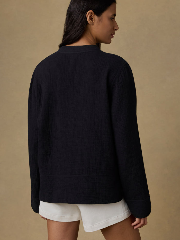 | Dune Cotton Gauze Harbor Top - Black | Faherty Brand