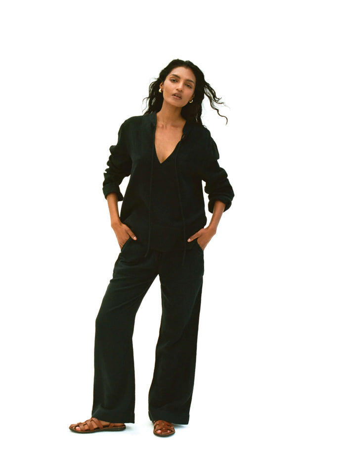 | Dune Cotton Gauze Harbor Top - Black | Faherty Brand