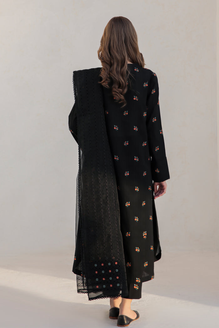 EMBROIDERED LAWN RTW-9001