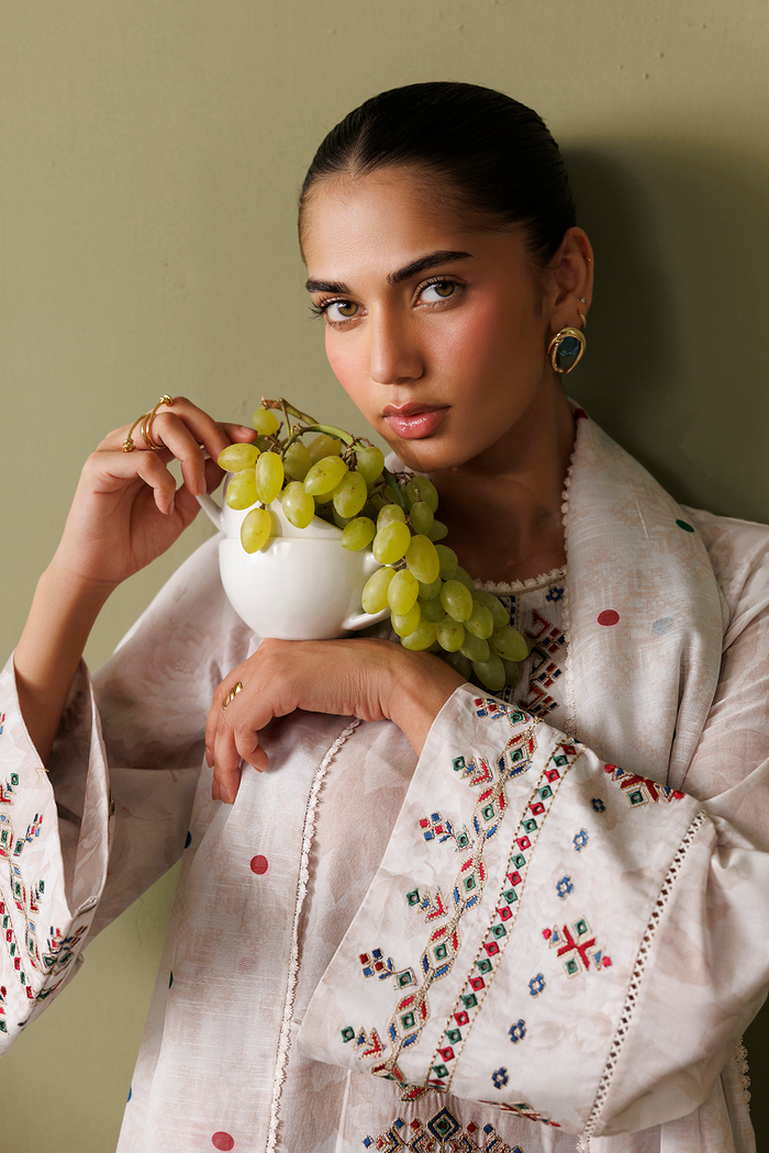 EMBROIDERED LAWN RTW-9373
