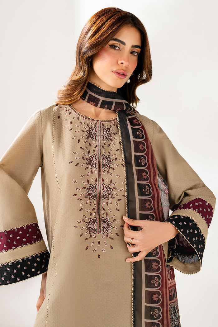 EMBROIDERED LAWN USE-9246