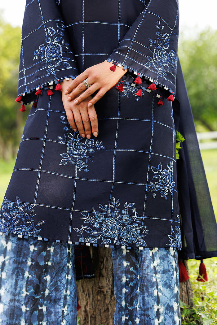 EMBROIDERED LAWN USE-9344
