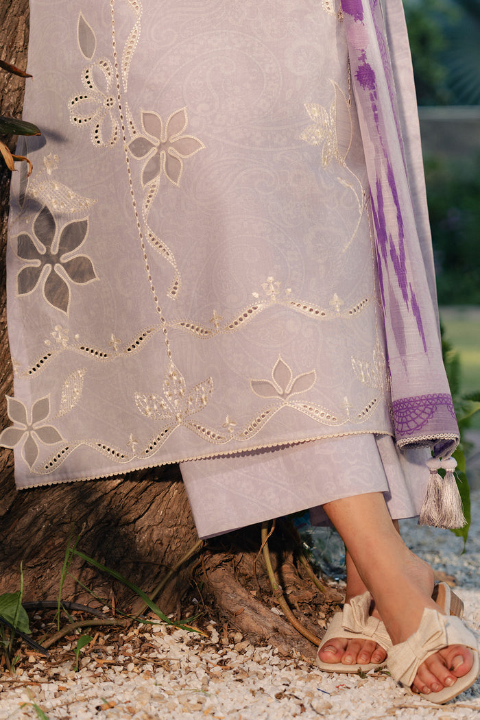 EMBROIDERED LAWN USE-9362