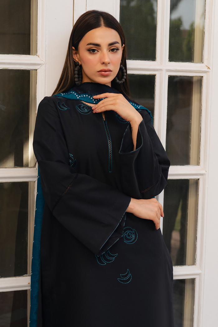 EMBROIDERED LAWN USE-9367