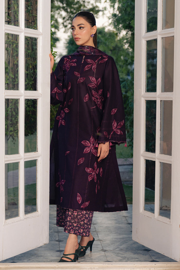 EMBROIDERED LAWN USE-9370
