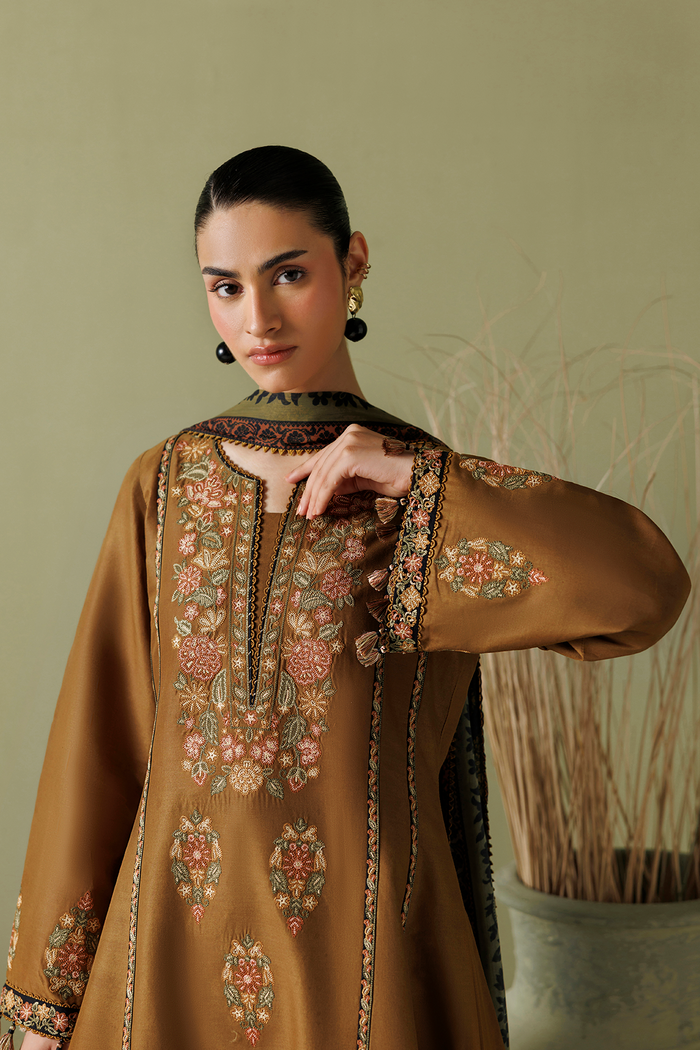 EMBROIDERED LAWN USE-9372