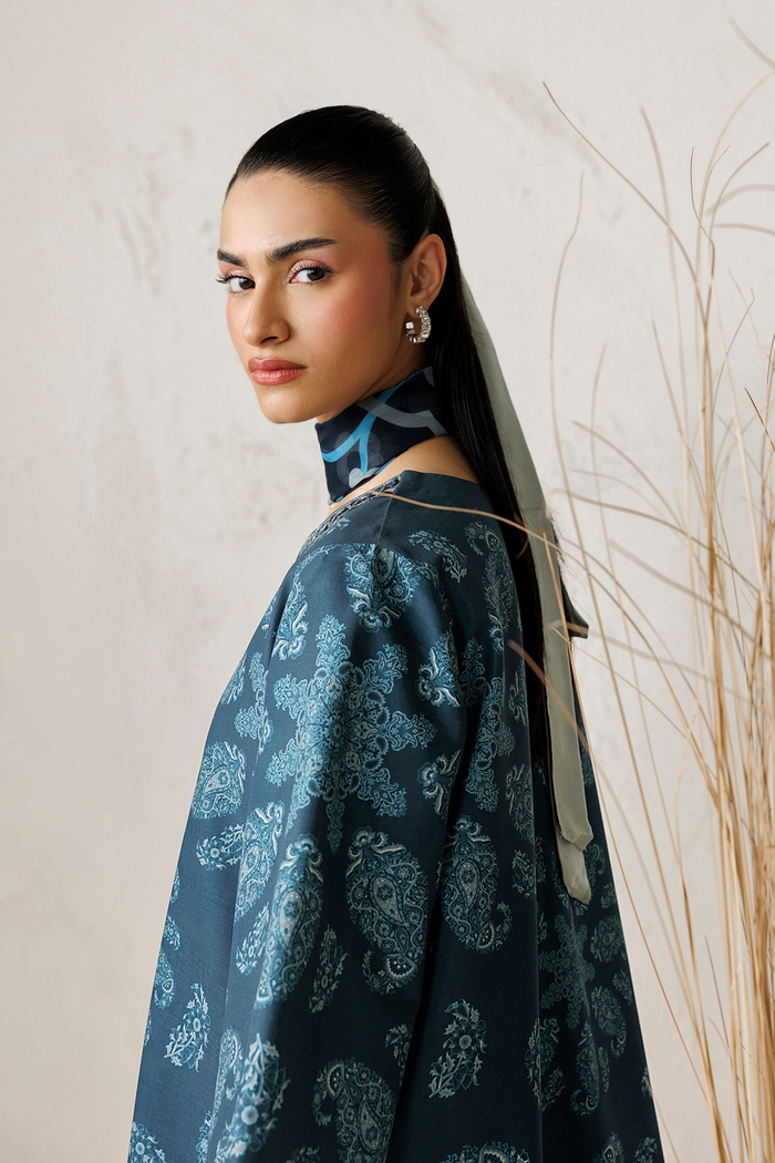 EMBROIDERED LAWN USE-9380