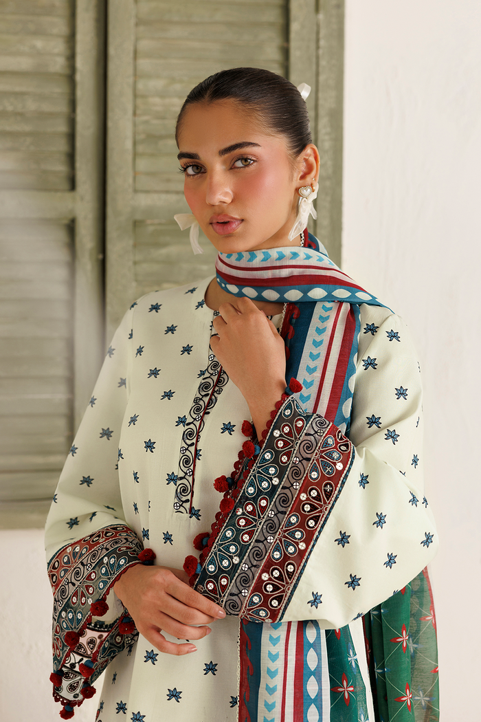 EMBROIDERED LAWN USE-9389