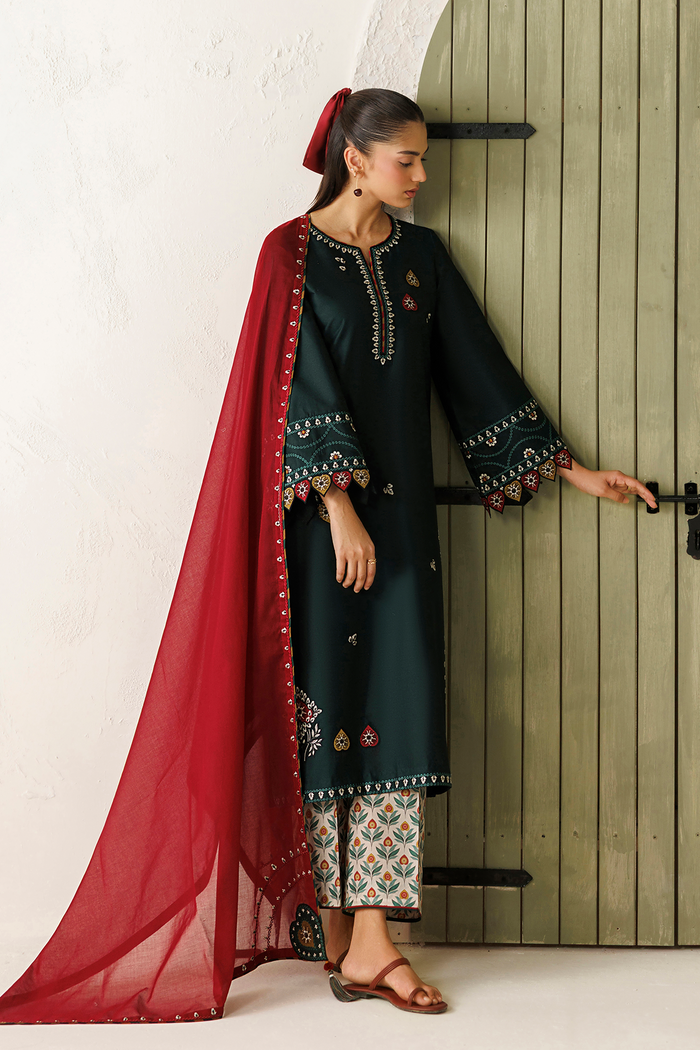 EMBROIDERED LAWN USE-9395