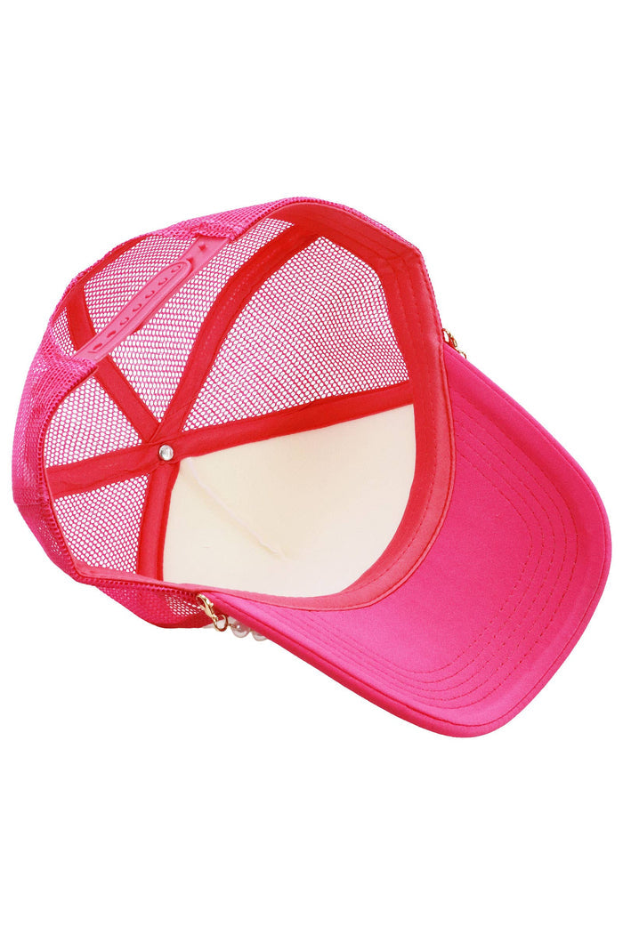 Faux Pearl Chain Foam Mesh Trucker Hat
