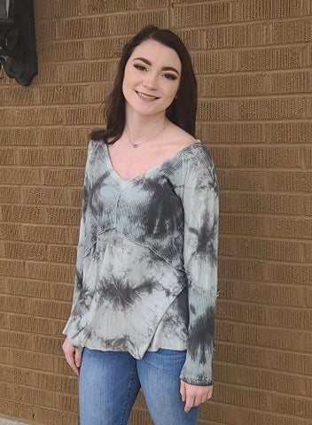 Grey dye top