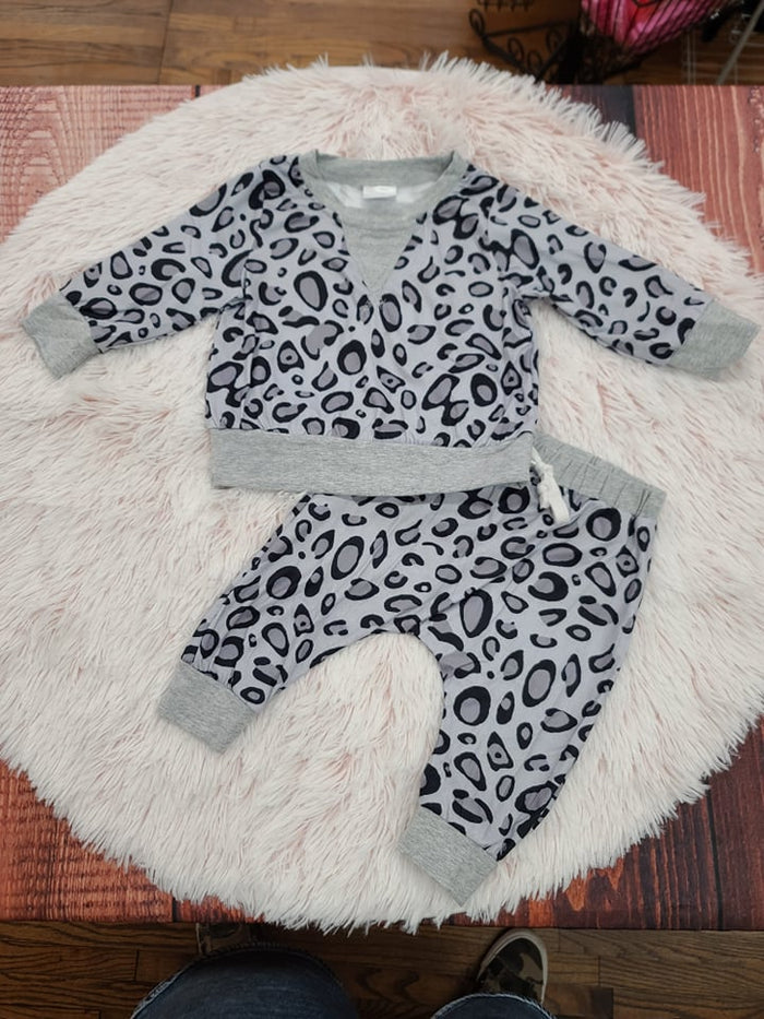Grey Leopard jogger Set