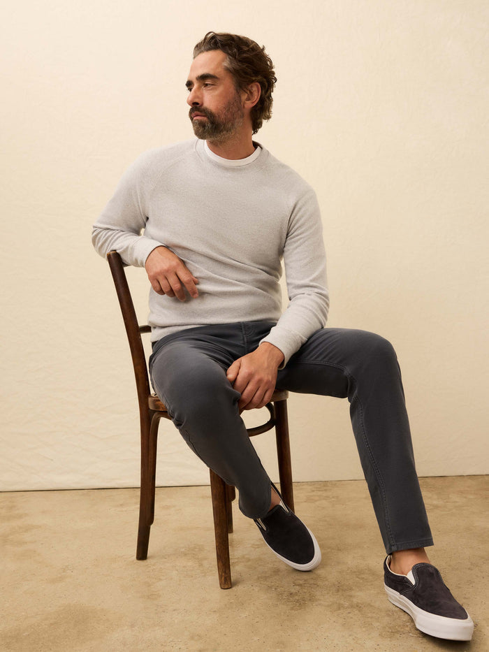| Legend™ Sweater Crew - Light Heather Grey | Faherty Brand