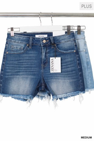 Mid-Rise Plus Size Stretch Denim Shorts w/Frayed Hem