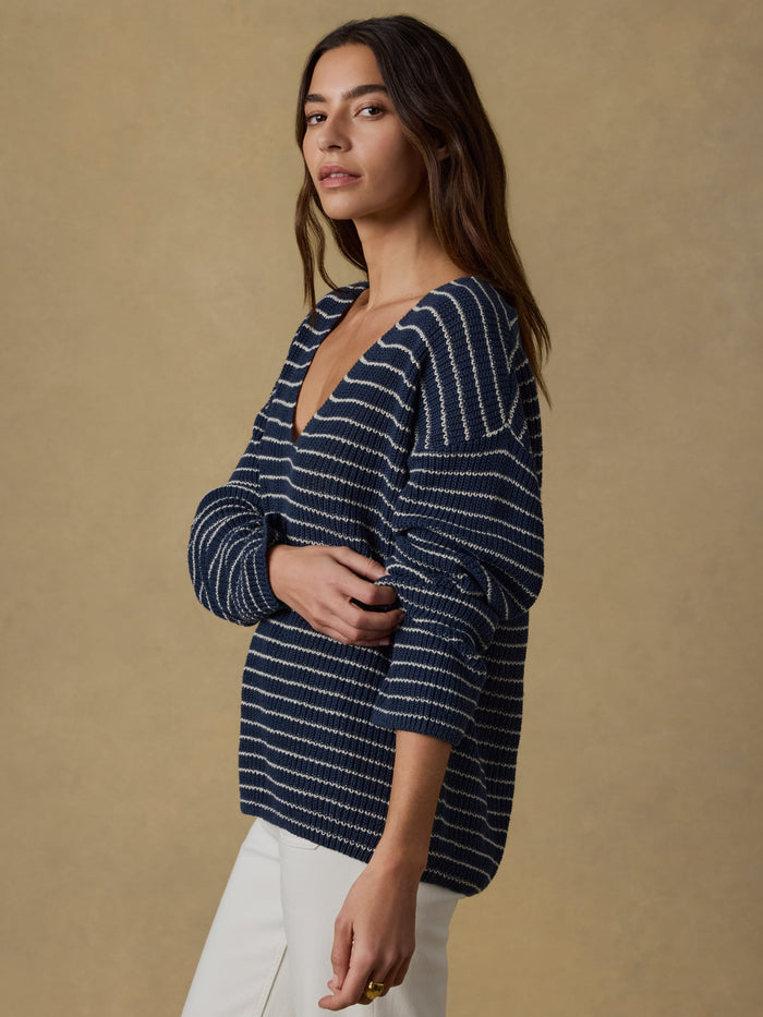 | Miramar Linen Deep V Sweater - Navy Stripe | Faherty Brand