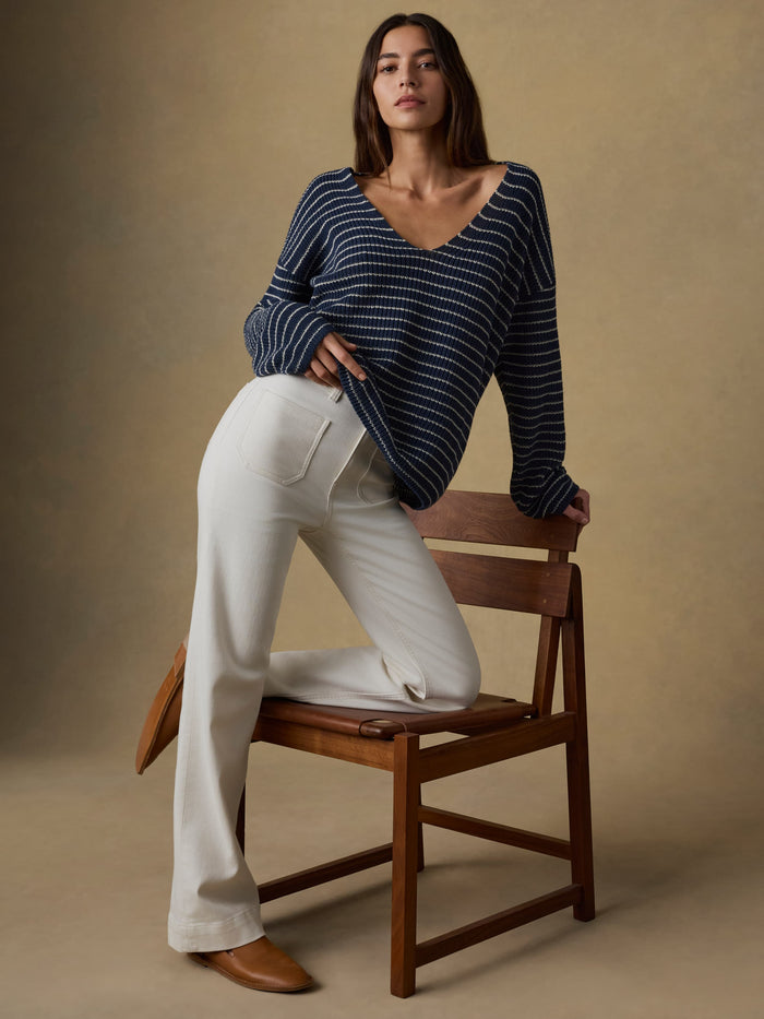 | Miramar Linen Deep V Sweater - Navy Stripe | Faherty Brand