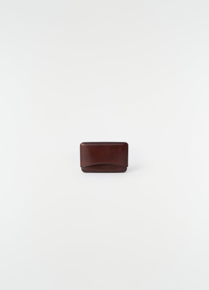 MOLDED CARD HOLDER IN PATINA COWSKIN LEATHER