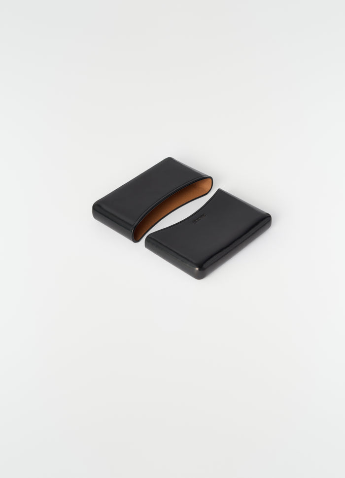 MOLDED CARD HOLDER IN PATINA COWSKIN LEATHER