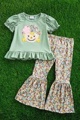 Sage/ Floral Scarecrow Bell Set