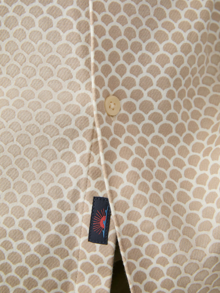 | Short-Sleeve Hermosa Shirt - Island Sand Fishscale | Faherty Brand