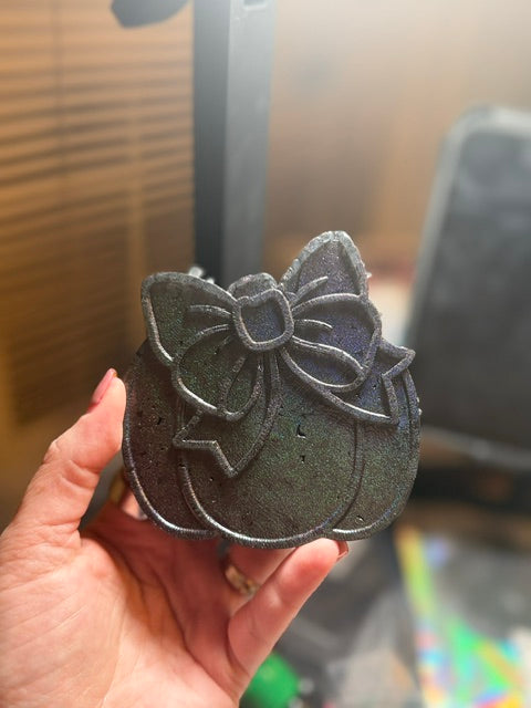 Small Pumpkin with Bow Freshie – Custom Painted