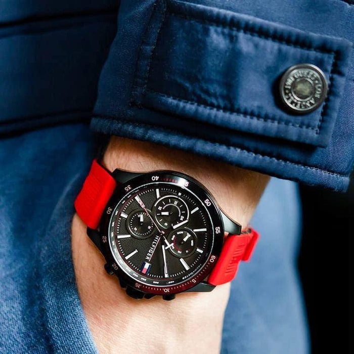 Tommy Hilfiger 1791722 Bank Men's Red Silicone Watch
